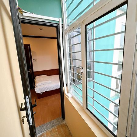 T - Apartment Hanoi Exterior photo